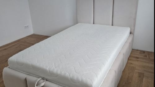 margarita4 Lova Margarita LT – stilinga lova Margarita LT su aukštu galvūgaliu